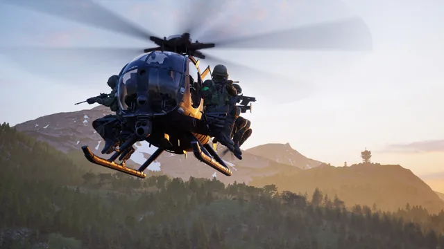 Vrtulník Little Bird ve WARDOGS za letu, oficiální tiskový snímek obrazovky